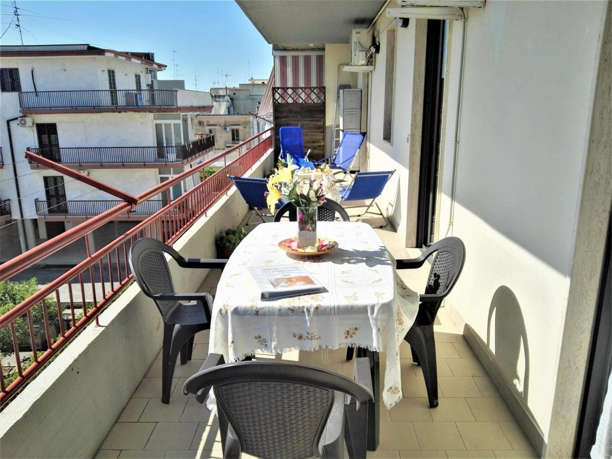 Apartamento La Bomboniera Bari Exterior foto
